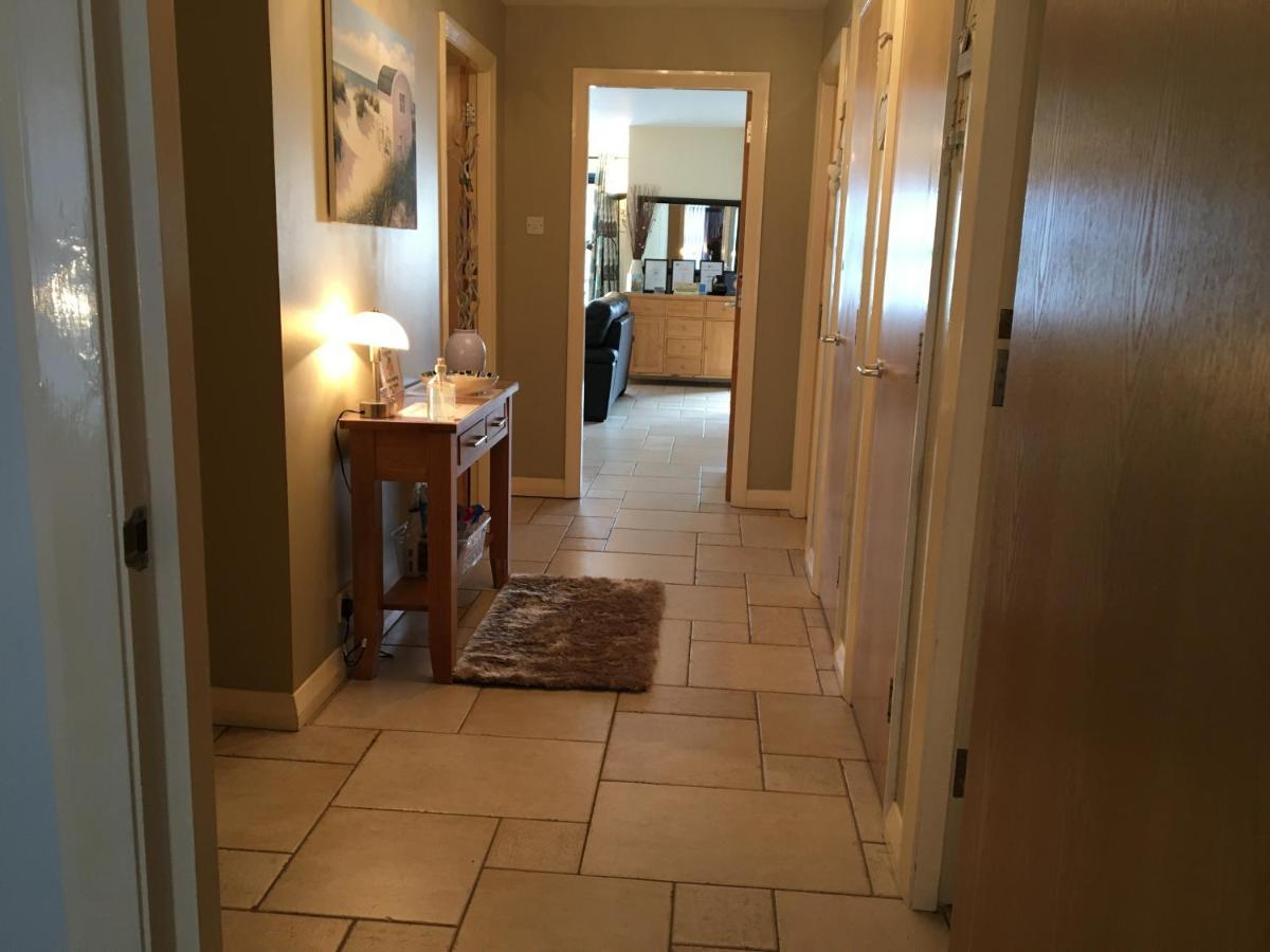 B2 Waterfoot Apartment