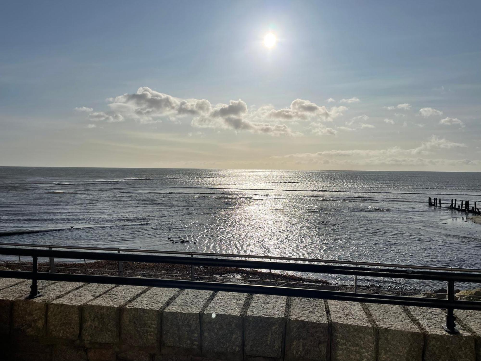 B2 Waterfoot Apartment *
