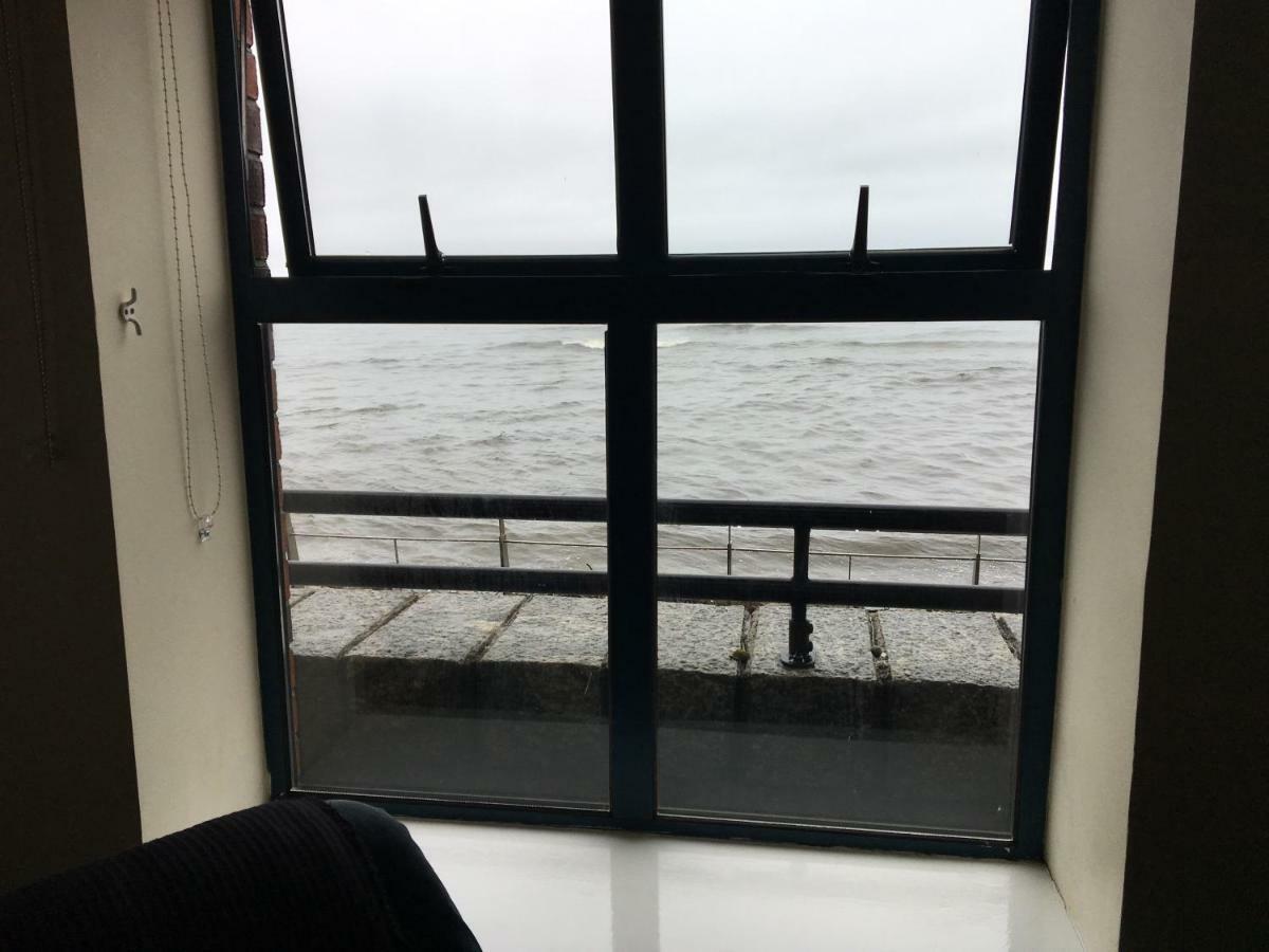 B2 Waterfoot * Newcastle (Down)
